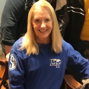 Meet your Posher, Joice